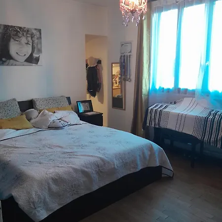 Chambre Paisible Orsay